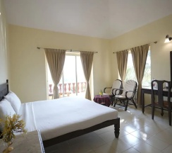 Двухместный номер Deluxe двуспальная кровать в Indismart Woodbourne Resort