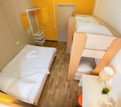 Четырехместный номер в Z Hostel