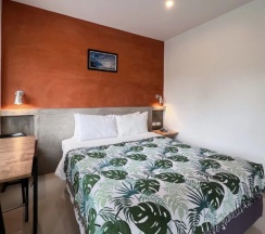 Двухместный номер Standard с балконом двуспальная кровать в Ideo Phuket Hotel