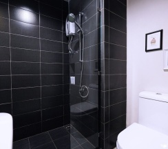 Номер Standard с балконом в The Galla Hotel