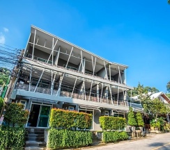 Номер Deluxe с красивым видом из окна в Kata Tranquil Villa