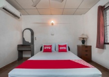 Номер Standard в OYO 654 Samanmit Inn Hotel