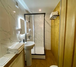 Студия ЛАТТЕ TRIO на Советской 4а в Parade Aparts