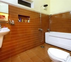 Двухместный семейный номер Standard с видом на сад в Strawberry Garden Homestay