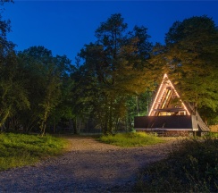 Коттедж A-Frame в Ягода Малина