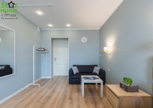 Стильная просторная комната с гостиной зоной. в Star home