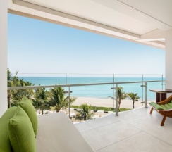 Четырёхместный номер Wonderful Garden Escape с балконом в W Bali - Seminyak