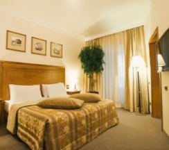 Номер люкс в Royal plaza