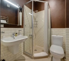 УЛУЧШЕННЫЙ НОМЕР С БАЛКОНОМ в Mary hotel