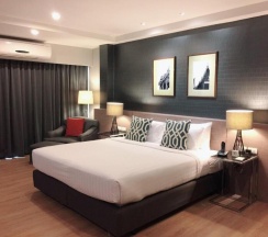 Двухместный люкс Deluxe двуспальная кровать в Alt Hotel Nana by UHG