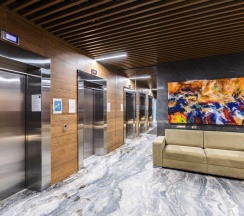 Апартаменты улучшенные с 1 двуспальной кроватью в Sky inn color