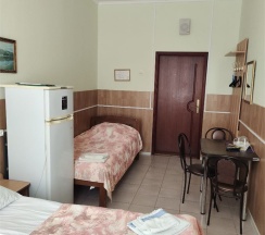 "Эконом" с двуспальной кроватью №510,511,59,50,2,69 в Октябрьская