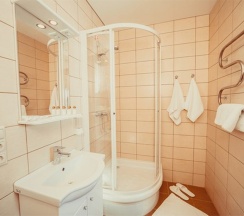 Двухместный номер с двумя раздельными кроватями в Палуба