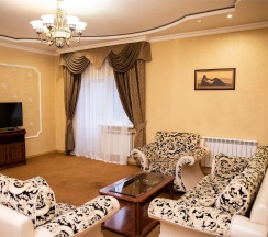 Люкс 3-х комнатный в Grand hotel