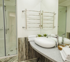 Стандартный номер с двуспальной кроватью в Михаил Строгов