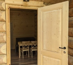 Семейный коттедж с видом на парк в Шишки