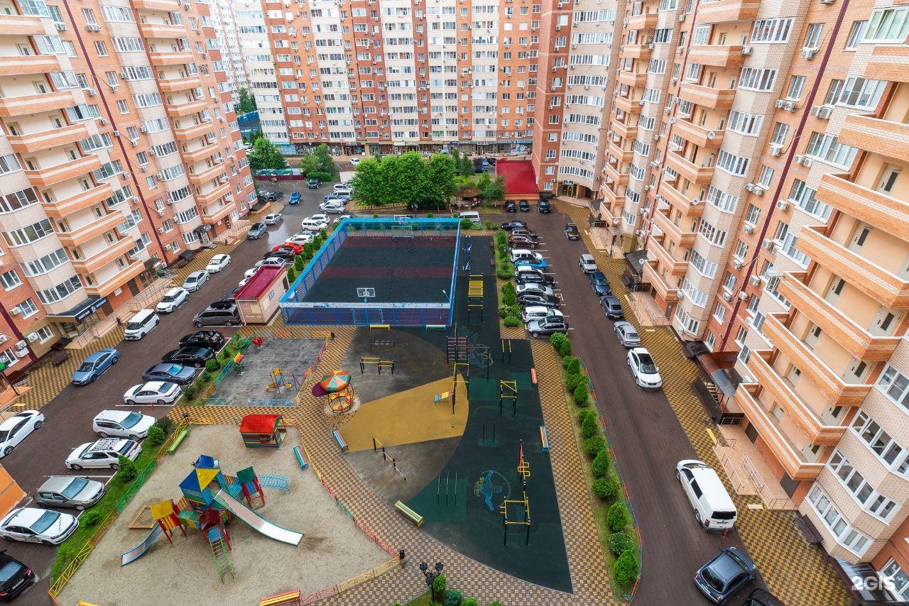 Апартаменты Family Apartments (Фэмили Апартментс) на улице Жлобы 139,  Краснодар, Жлобы, 139 / улица Восточно-Кругликовская, 20/2 — цена, фото,  отзывы и адрес отеля | забронировать на Отелло