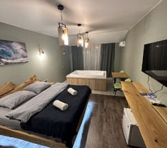 №8 в SPA-отеле для двоих с джакузи в Бабин двор
