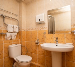 Люкс 3-х комнатный с кухней и балконом 4-х местный в Жемчуг