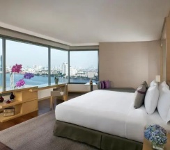 Двухместный полулюкс Avani с видом на реку (двуспальная кровать) в Avani+ Riverside Bangkok Hotel