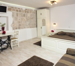 Апартаменты в Bokun Guesthouse