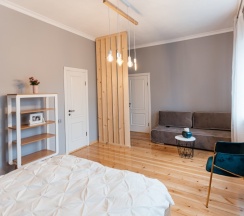 Двухкомнатный люкс в Fhouse