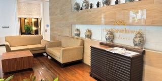 Пхра-Прадэнг: Апартаменты The Narathiwas Hotel & Residence Sathorn Bangkok