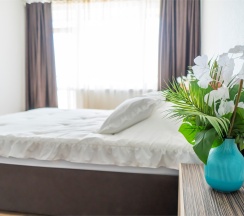 Двухуровневый номер на 6-7 человек с видом на море (корпус Б) в Оптимист