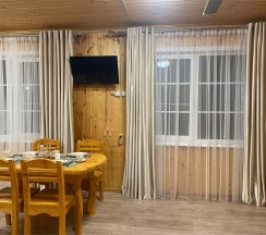 Коттедж в Шале у реки