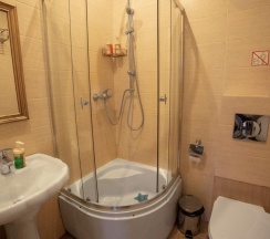 Номер стандарт в Avia House