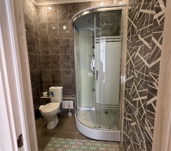 Комфорт, 1 большая кровать в 104 комнаты