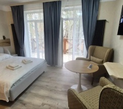 Двухместный полулюкс с балконом двуспальная кровать в География