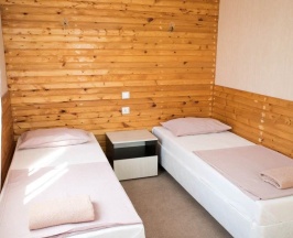 Номер стандарт с 3 односпальными кроватями в Аракуль