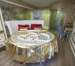 Номер Standard с видом на море в Azura Deluxe Resort & Spa