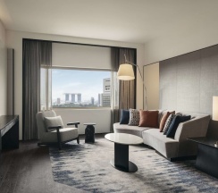 Двухместный люкс Deluxe двуспальная кровать в Hilton Singapore Orchard
