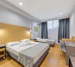 Стандартный трехместный номер в Anemos hotel resort