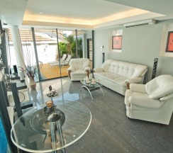 Вилла с 3 комнатами в Tropicana Pool Villa