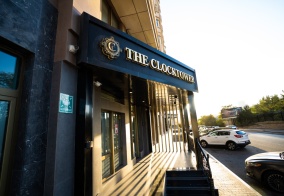 Отель Отель The Clocktower в Баку