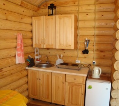 Трёхместный коттедж рядом с пляжем в Плещеево