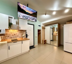 Апартаменты №12 "Семейные" на мансардном этаже в Саквояж