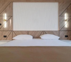 Семейный номер в Hotel Tara