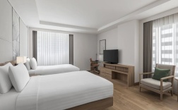 Четырёхместный номер Corner Larger в Courtyard by Marriott Bangkok