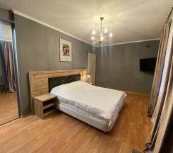 Двухместный номер Standard с видом на город двуспальная кровать в CenTower