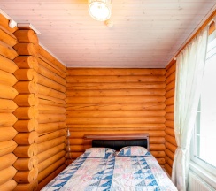 Коттедж с 4 комнатами рядом с пляжем в Громово парк