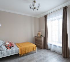 Коттедж с красивым видом из окна в Гостевой дом