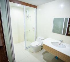 Номер Standard с видом на сад в NH Elegant Hotel