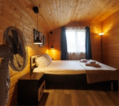 Дача с видом на поляну в Пасторское озеро