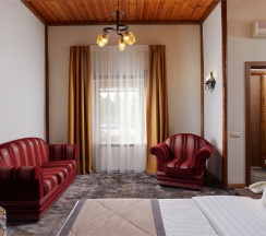 Номер Улучшенный с общей кроватью корпус "Усадьба" в Горячие ключи