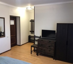 Номер стандарт с 1 двуспальной кроватью в Альпийский двор