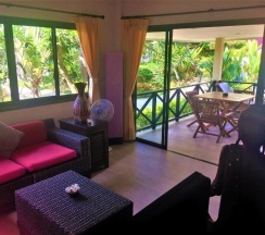 Четырёхместная вилла Superior с 2 комнатами 2 отдельные кровати в Chor Chang Villa Resort